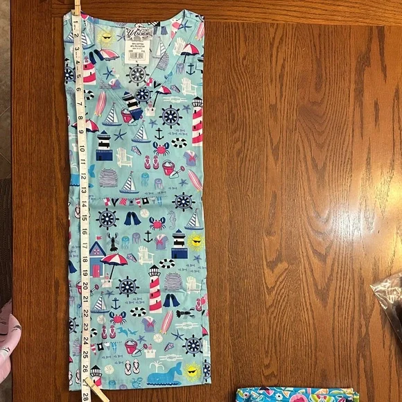 NWOT UA Scrubs Beach Theme Scrub Tops Set of 2, Size XL - Picture 3 of 3